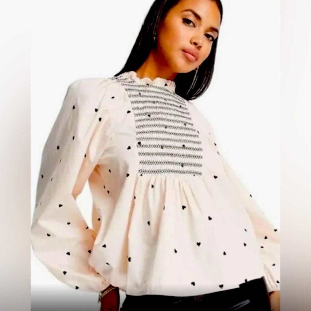 Zara peplum poet puffy sleeve top. Size: L